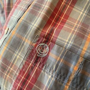 GEORGE STRAIT BY WRANGLER MEN'S PLAID PRINT LONG SLEEVE BUTTON-DOWN